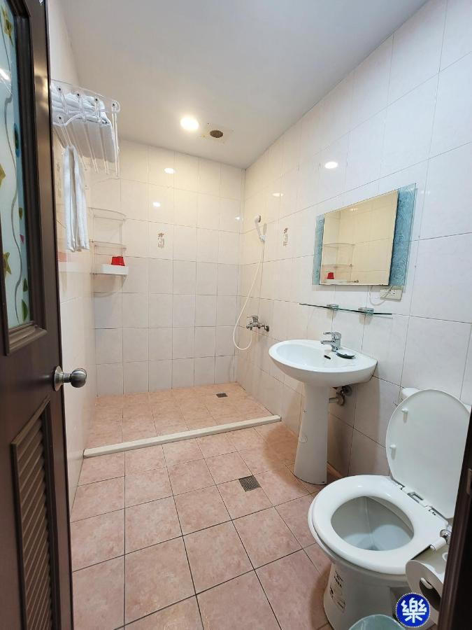 Apartament Le le 堂 旅店 Hengchun Old Town Zewnętrze zdjęcie